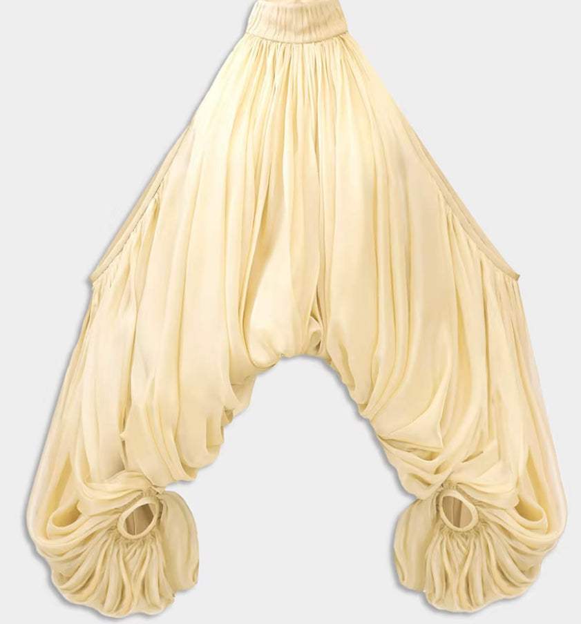 AMARA | Couture-Drapierung in fließender Seide